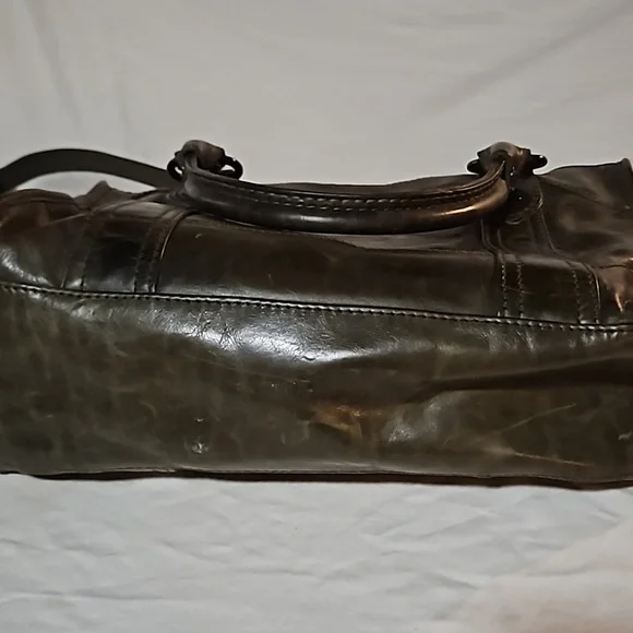 Frye Leather Tote with top zipper (Olive) - Picture 4 of 5